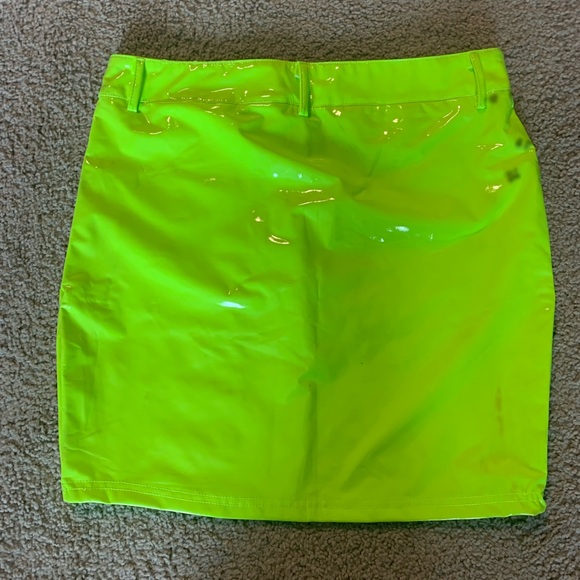 Neon Green/Yellow PVC Mini Skirt - Picture 3 of 3